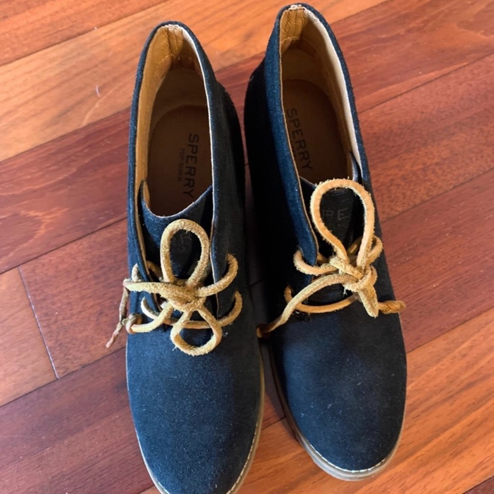 Sperry Boots - Picture 3 of 8